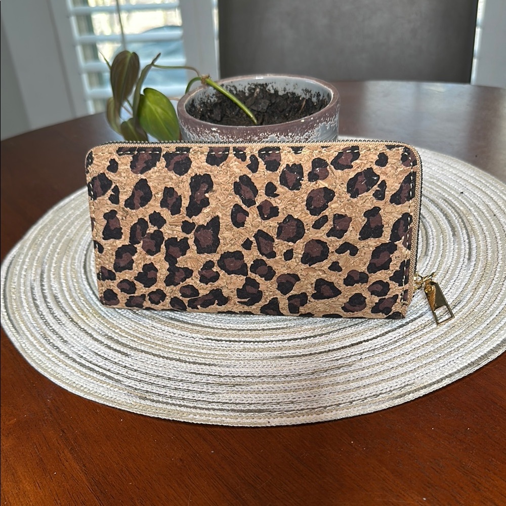 NWOT Leopard Print Women's Wallet